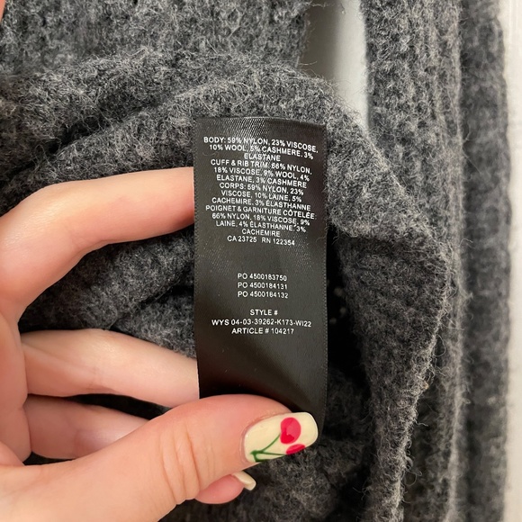 Wilfred Fireside Sweater Size S - Picture 4 of 4